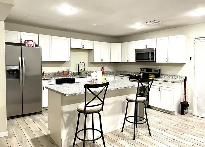 Unity House - 4 In Shared *